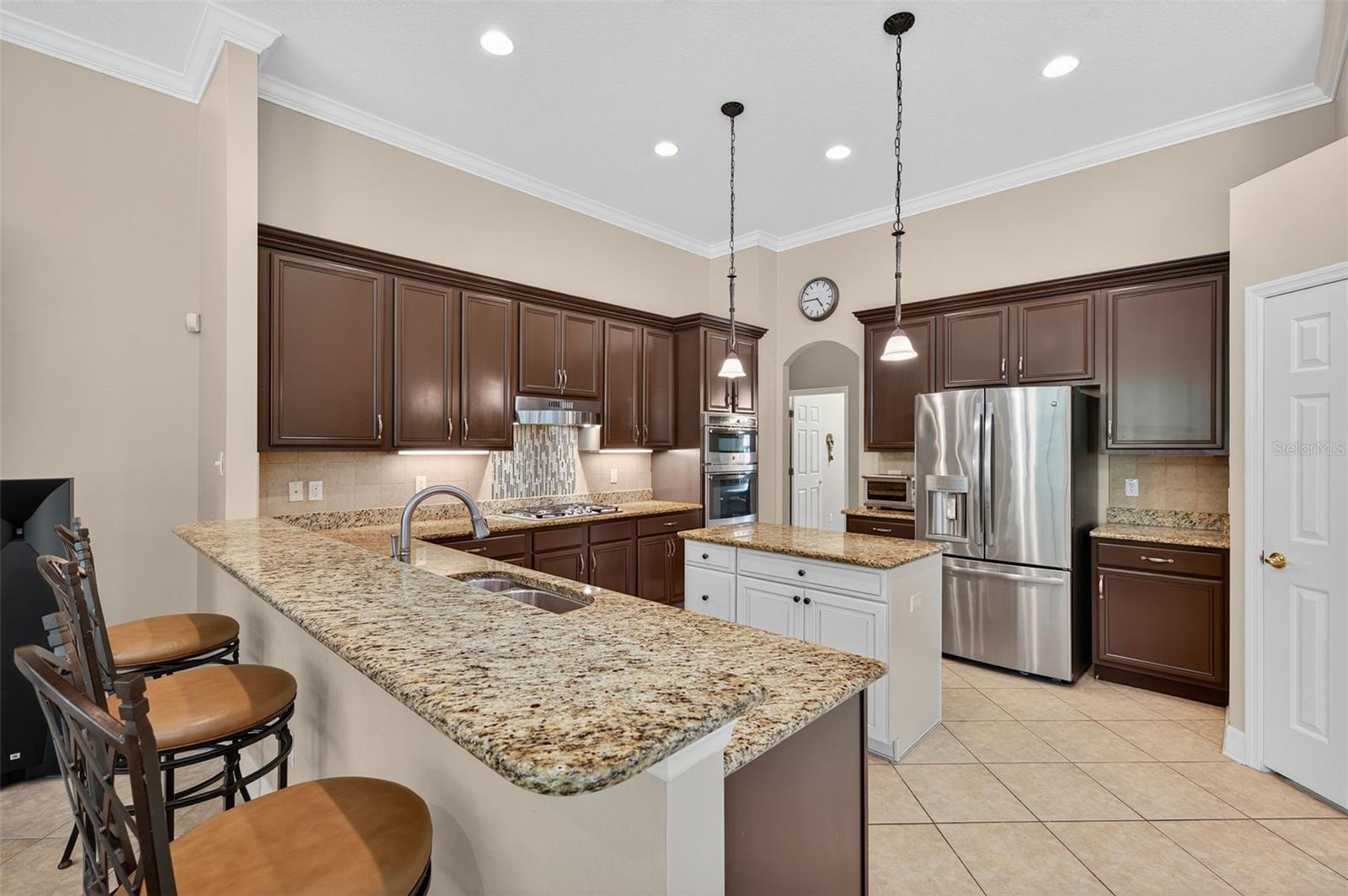 IVY LAKE ESTATES - Residential