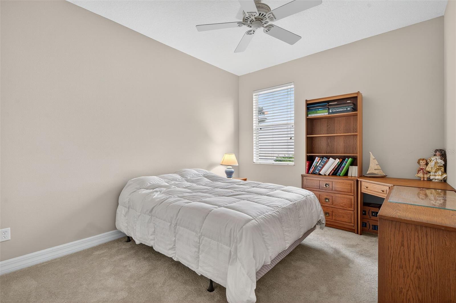IVY LAKE ESTATES - Residential