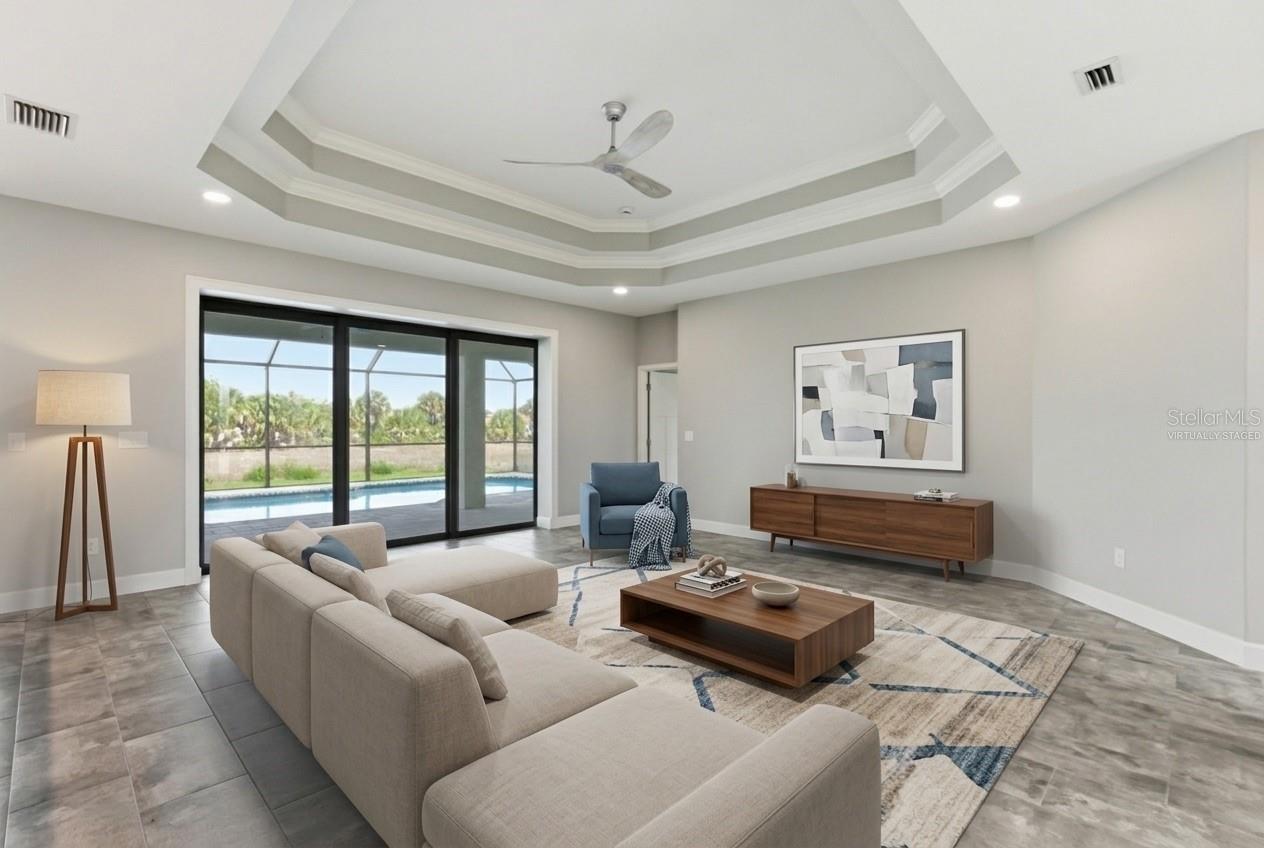 SOUTH GULF COVE - Residential