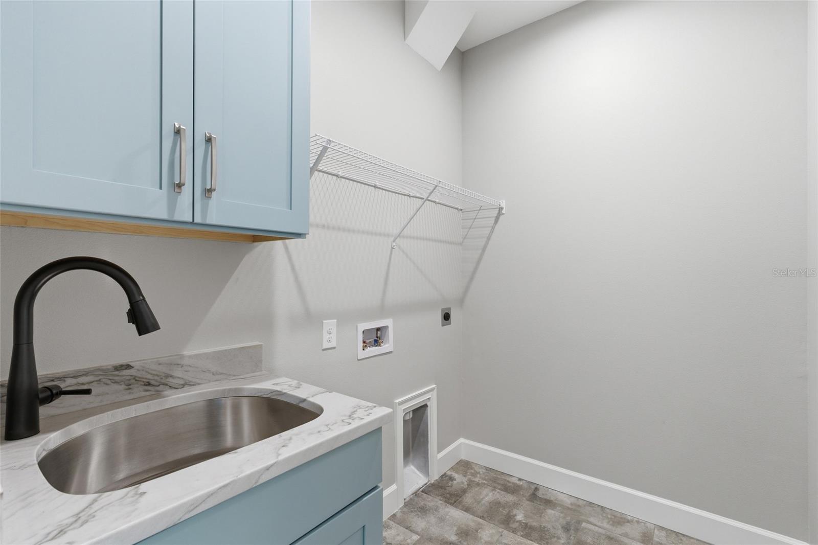 SOUTH GULF COVE - Residential