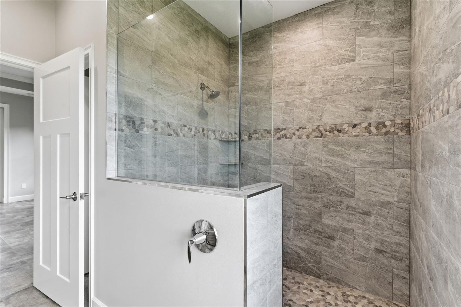 SOUTH GULF COVE - Residential