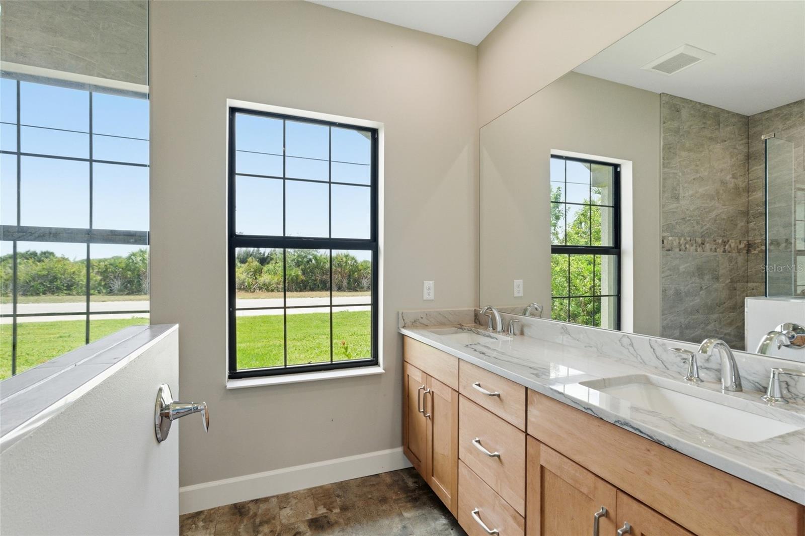 SOUTH GULF COVE - Residential