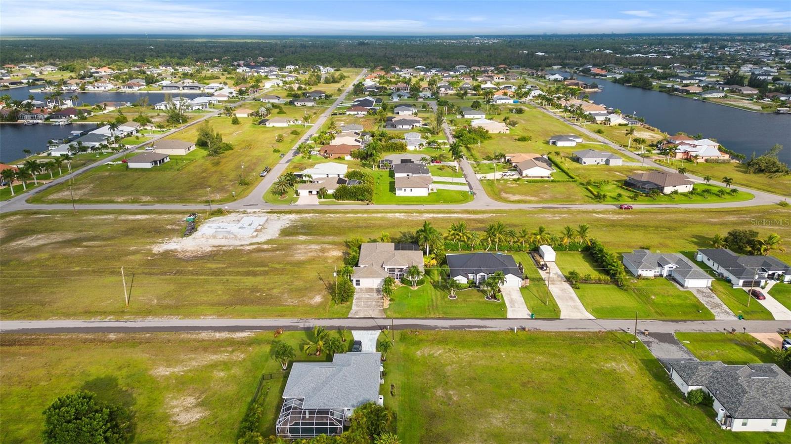 CAPE CORAL - Residential