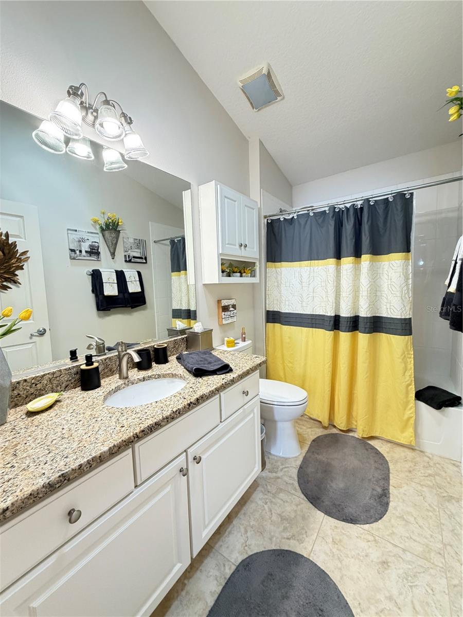 VILLAGES OF SUMTER AMBERJACK VILLAS - Residential Lease