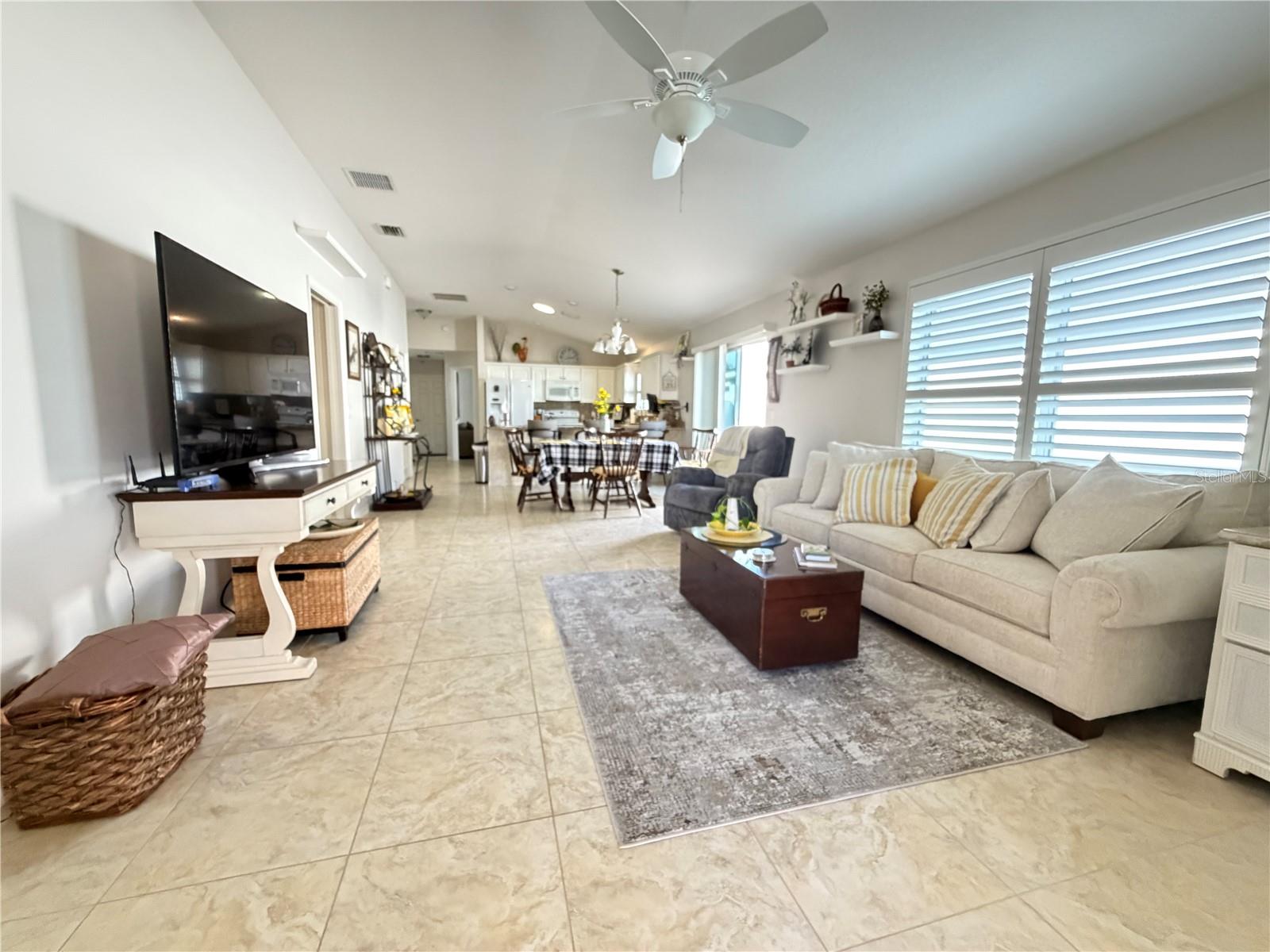 VILLAGES OF SUMTER AMBERJACK VILLAS - Residential Lease