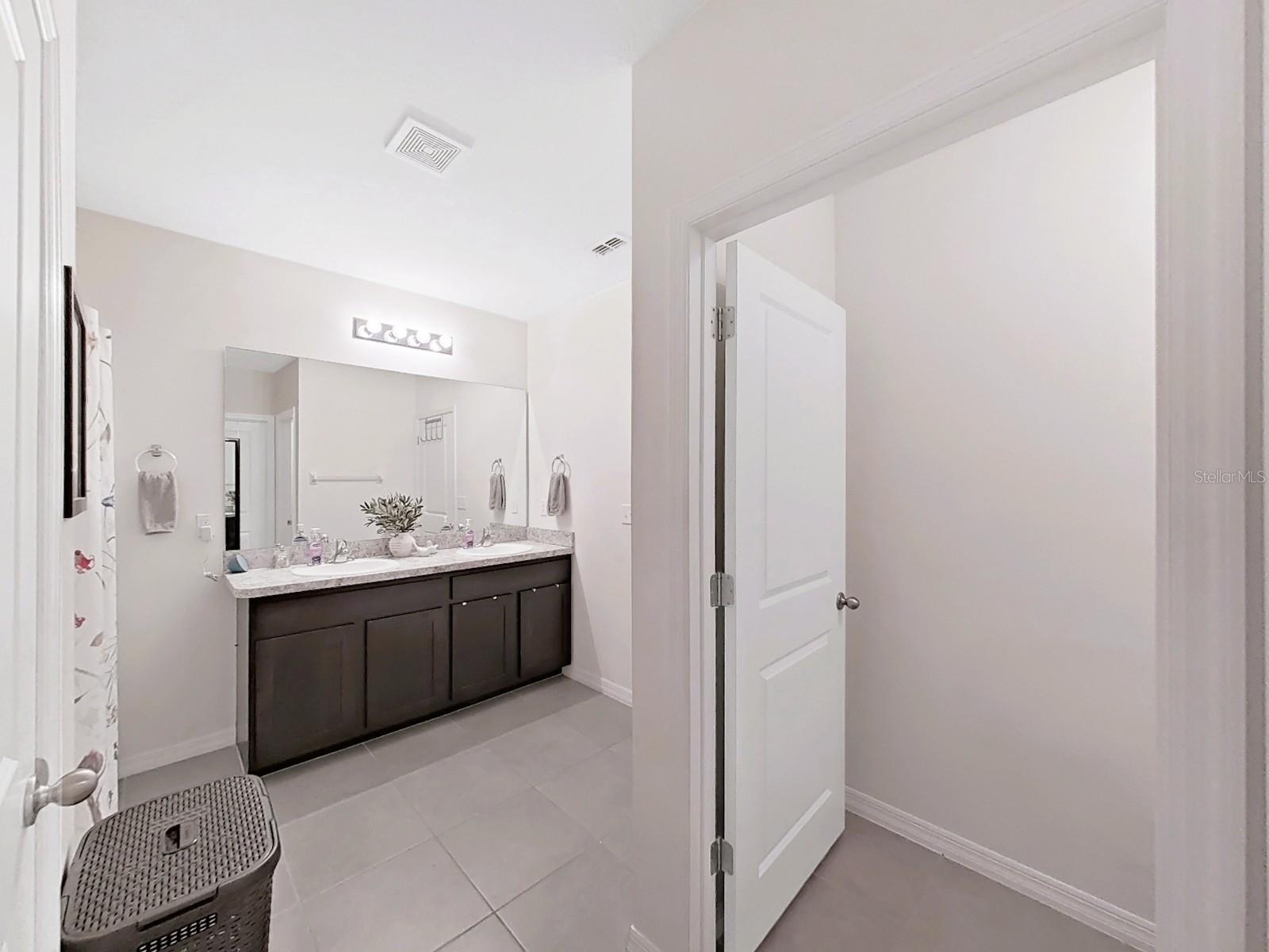 CARRIAGE POINTE SOUTH PH 2B - Residential