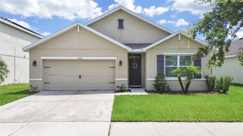 Photo of 8112 Bilston Village Lane, Gibsonton, FL 33534 (MLS # TB8472185)
