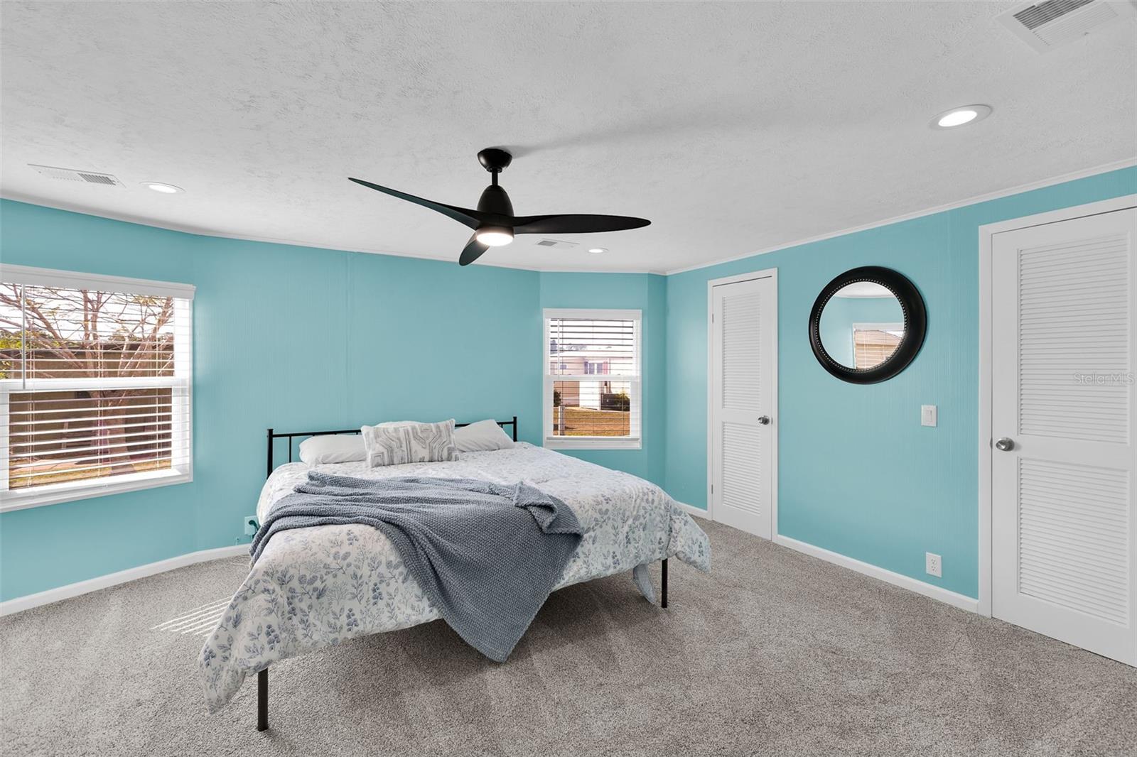 LA CASA MHP CO-OP - Residential