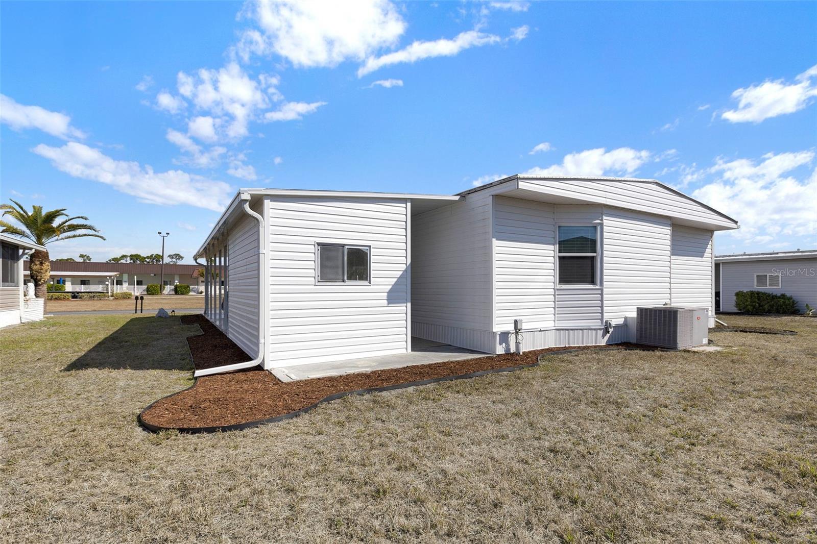 LA CASA MHP CO-OP - Residential