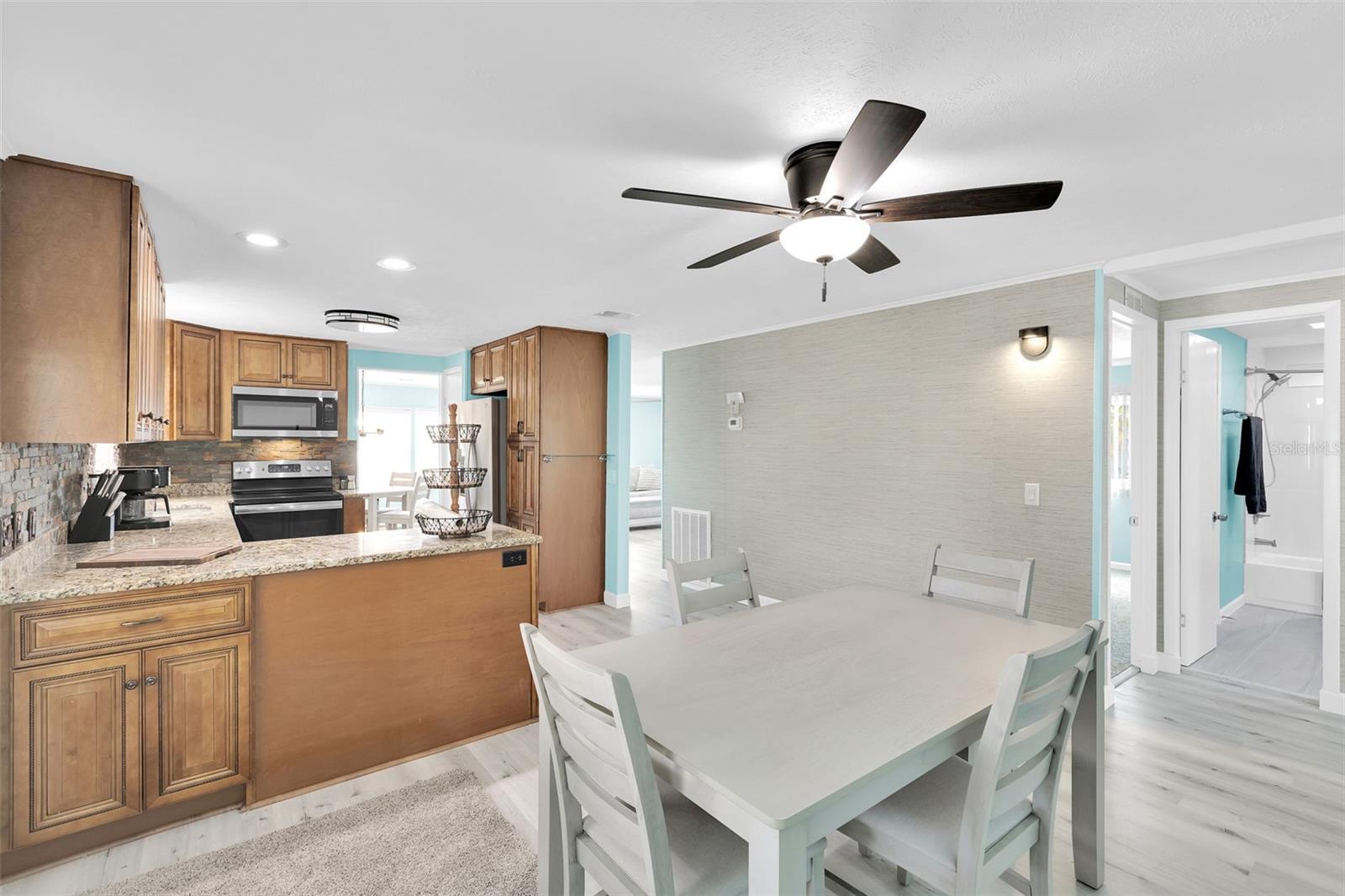 LA CASA MHP CO-OP - Residential