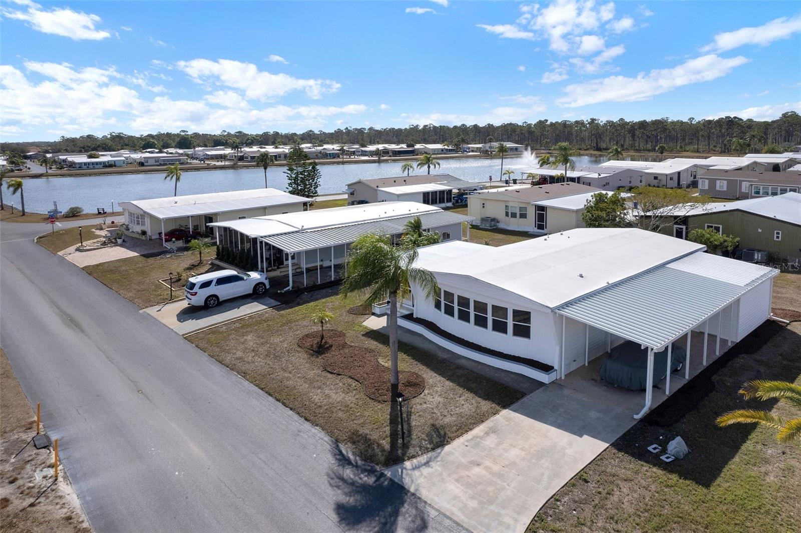 LA CASA MHP CO-OP - Residential