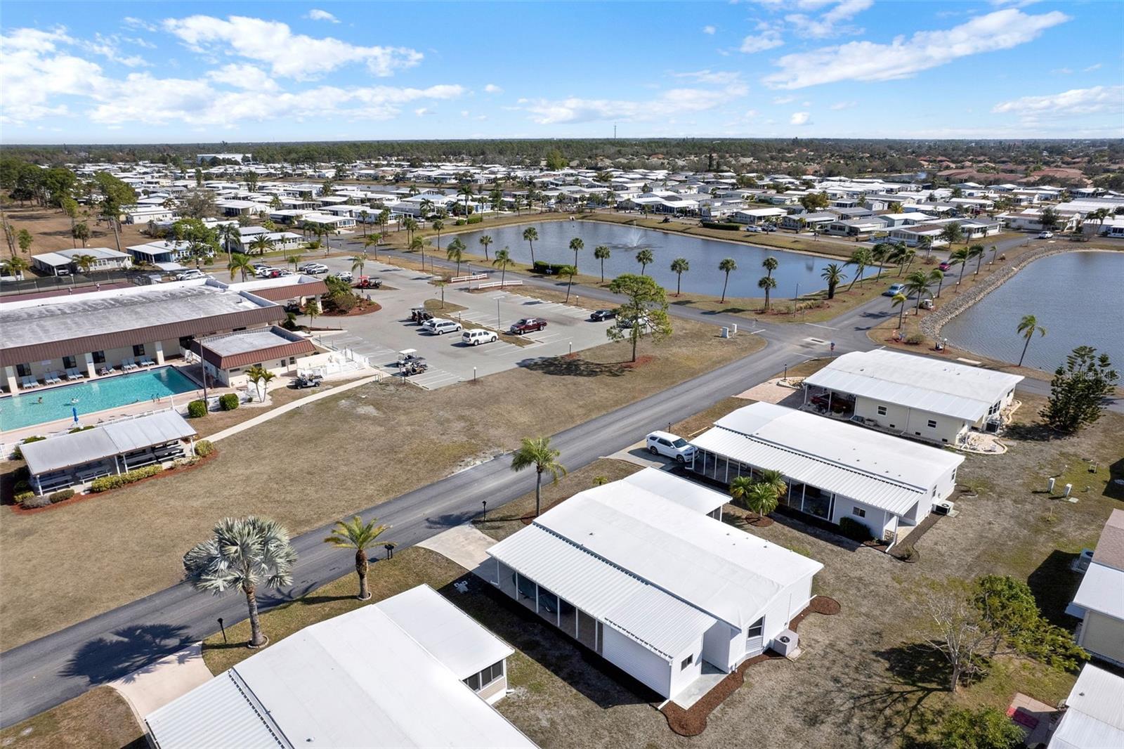 LA CASA MHP CO-OP - Residential