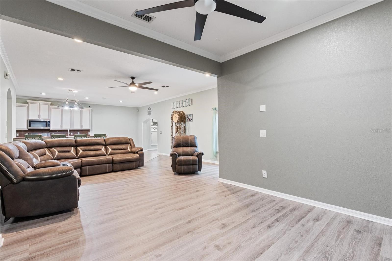SPRING RIDGE PH 03 43/61 - Residential