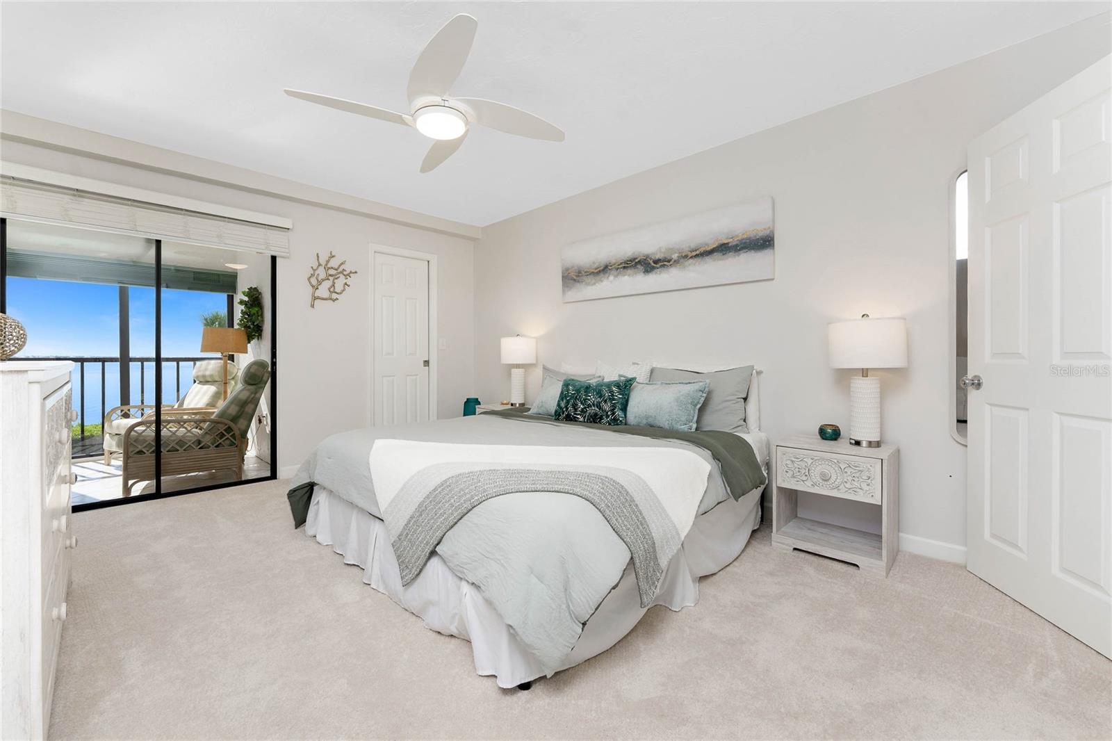 SANDPIPER KEY BLDG 04 - Residential