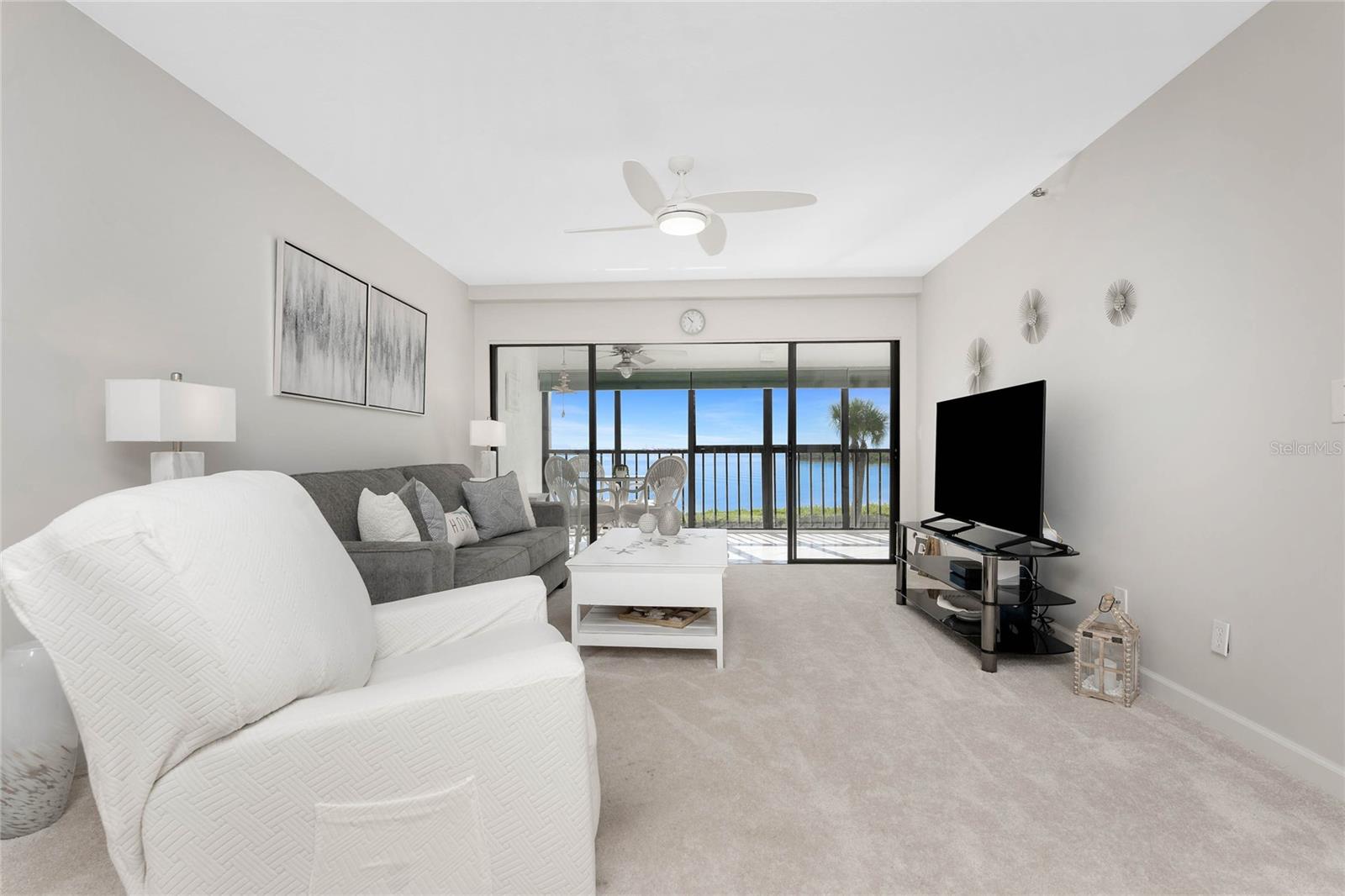 SANDPIPER KEY BLDG 04 - Residential