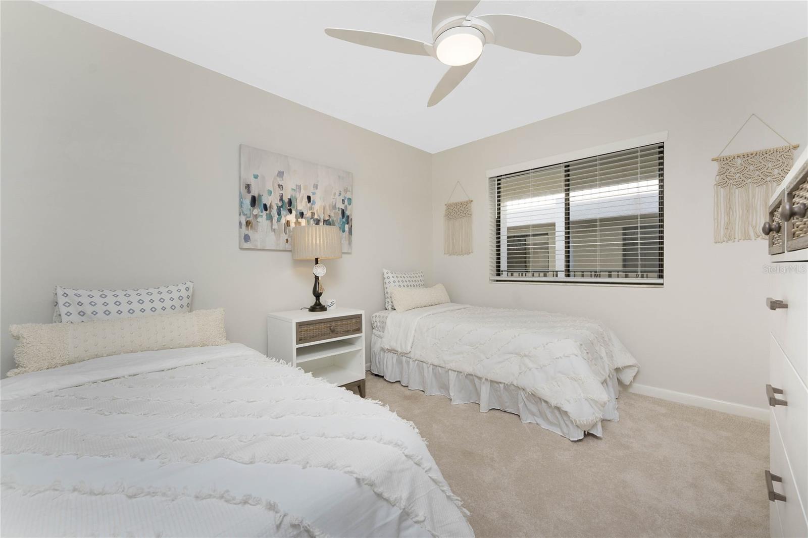SANDPIPER KEY BLDG 04 - Residential