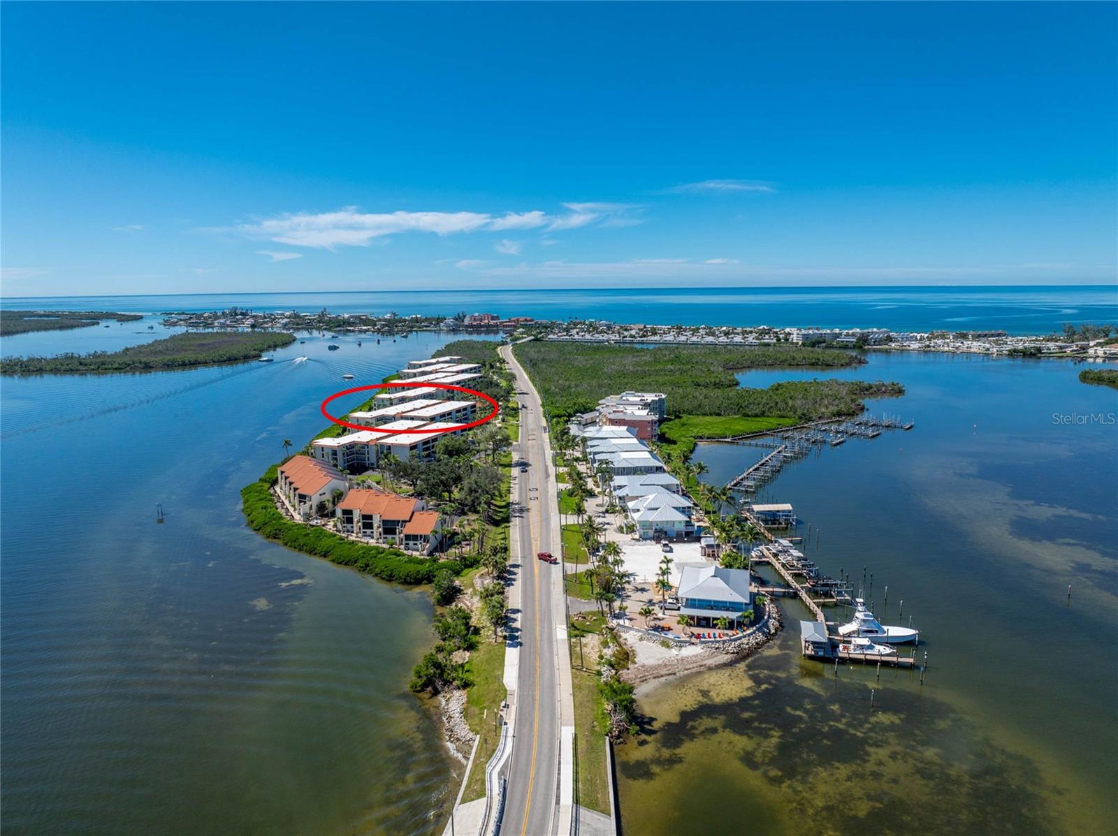 SANDPIPER KEY BLDG 04 - Residential