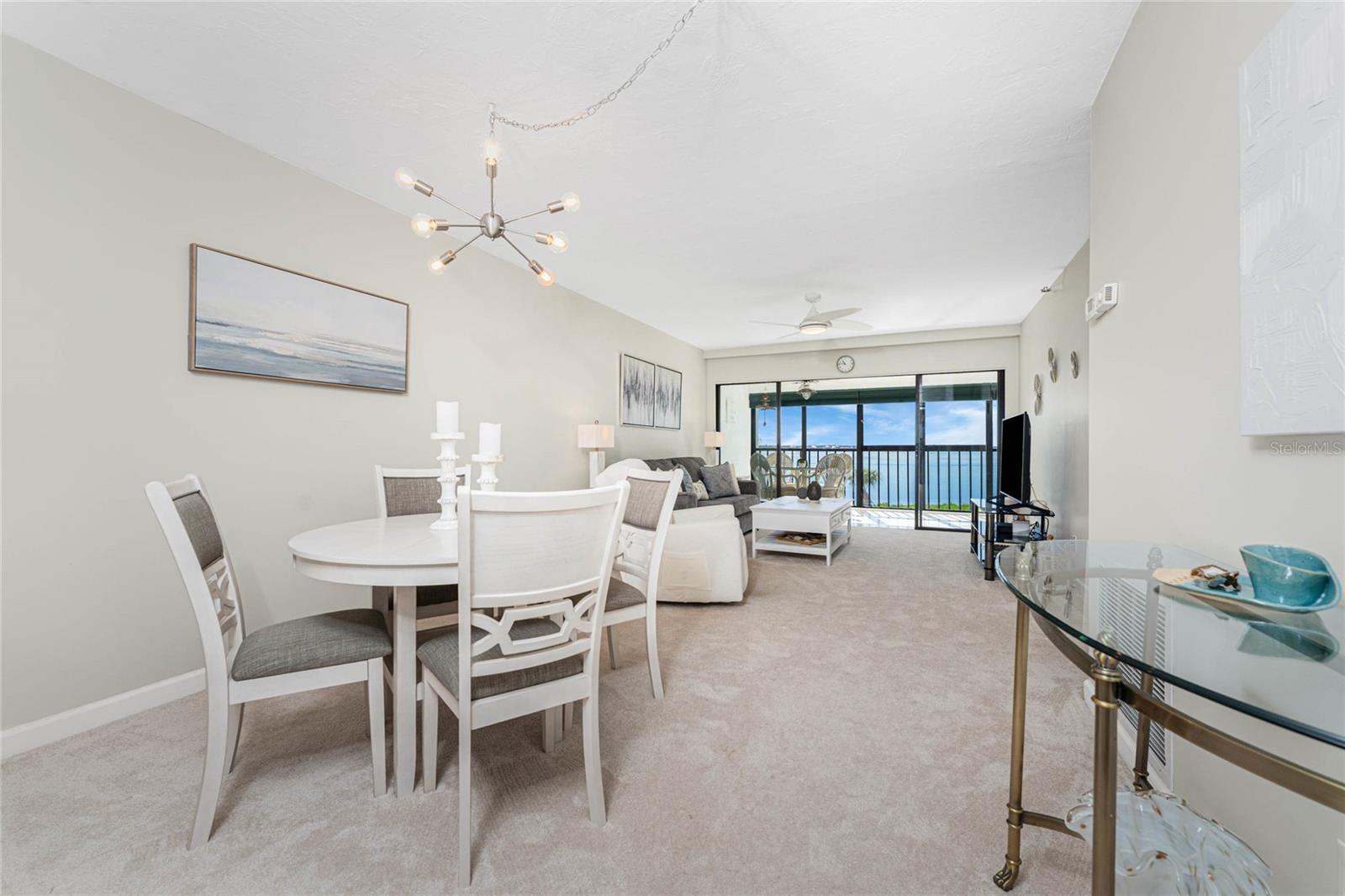 SANDPIPER KEY BLDG 04 - Residential