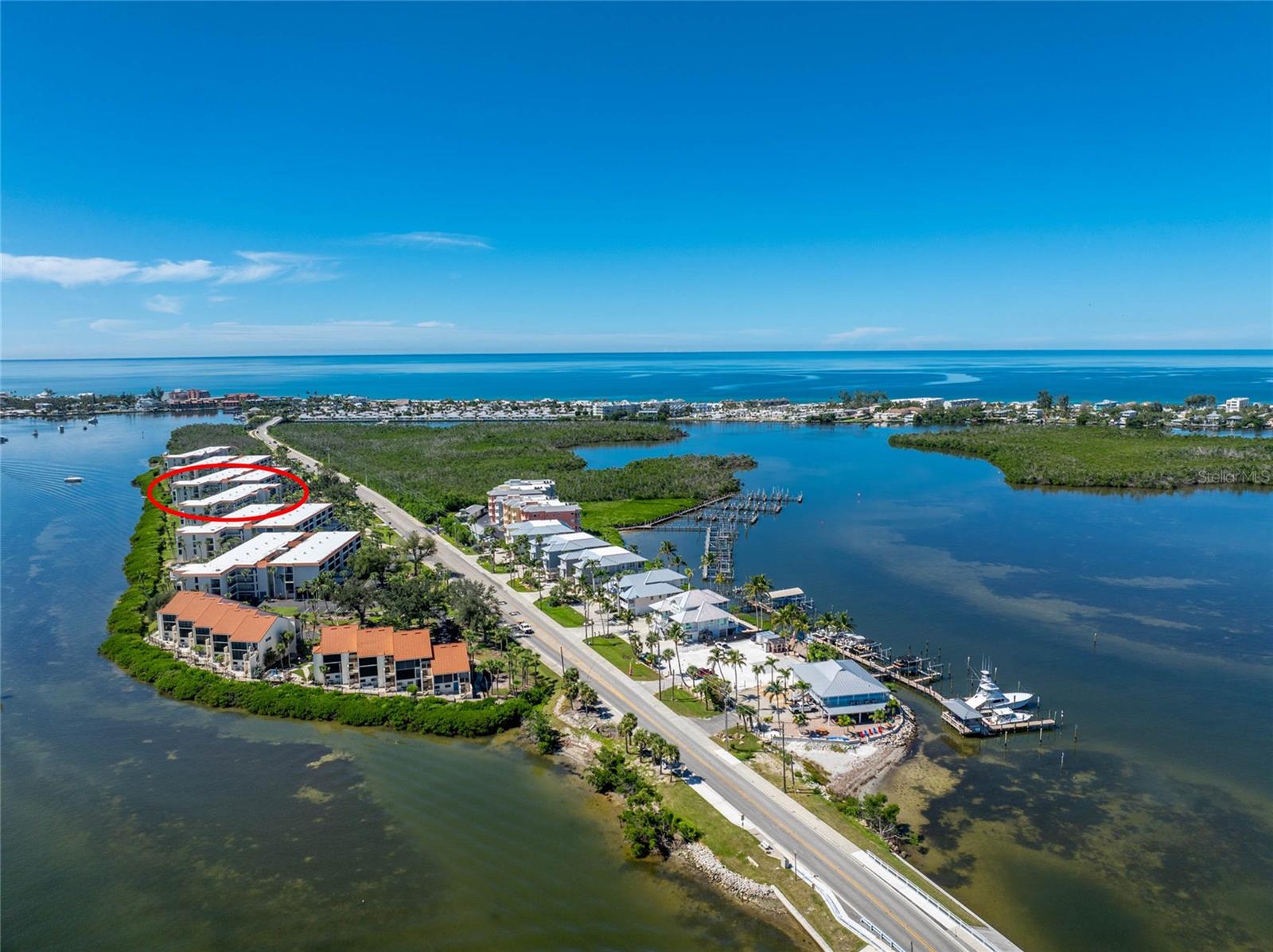 SANDPIPER KEY BLDG 04 - Residential