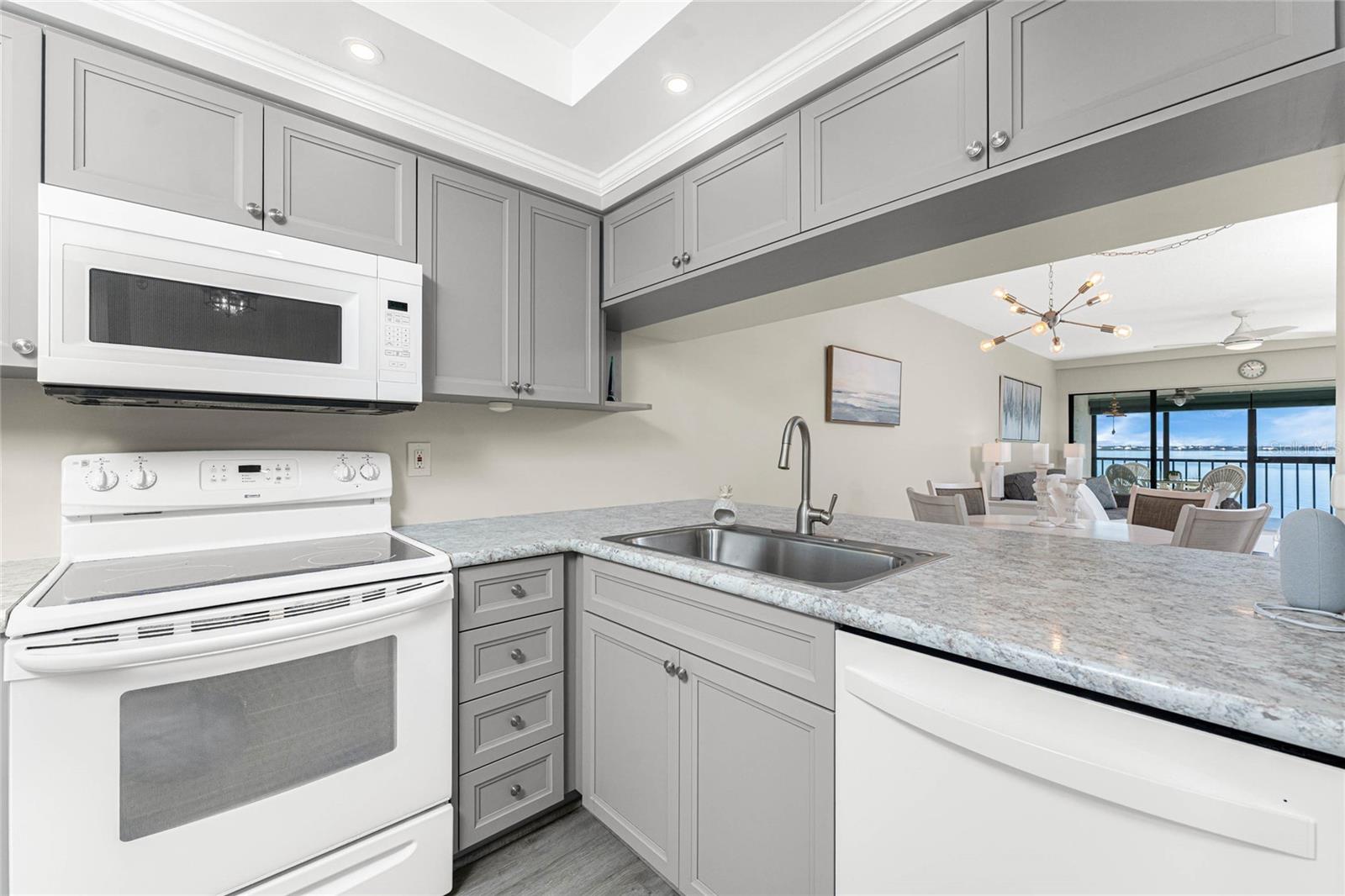 SANDPIPER KEY BLDG 04 - Residential
