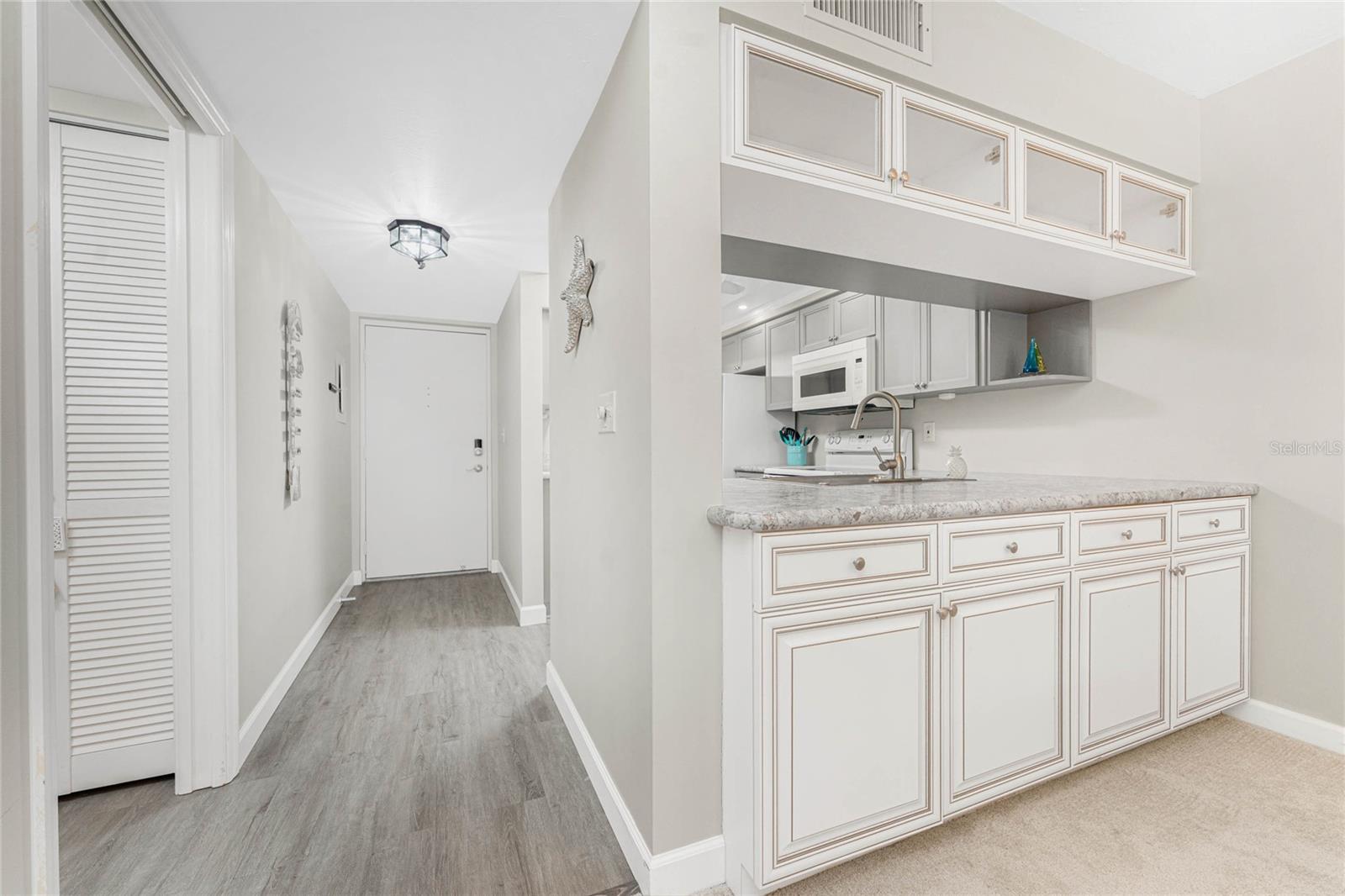 SANDPIPER KEY BLDG 04 - Residential