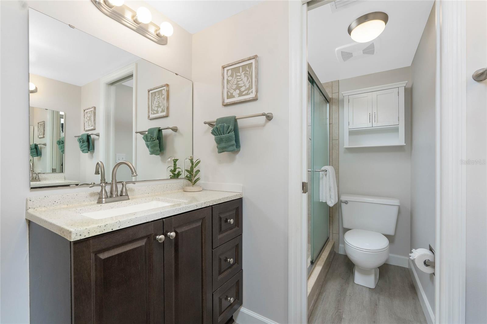 SANDPIPER KEY BLDG 04 - Residential