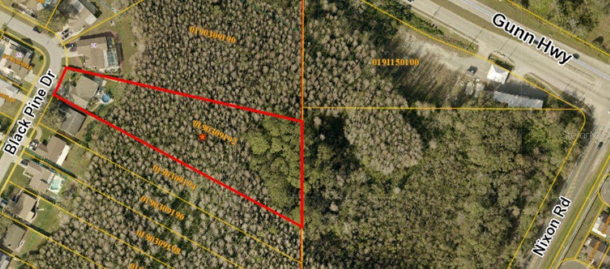 COUNTRY RUN UNIT 1 - Residential