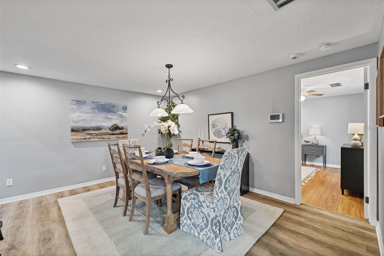 COUNTRY RUN UNIT 1 - Residential