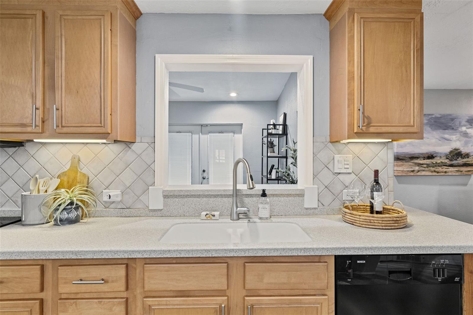 COUNTRY RUN UNIT 1 - Residential