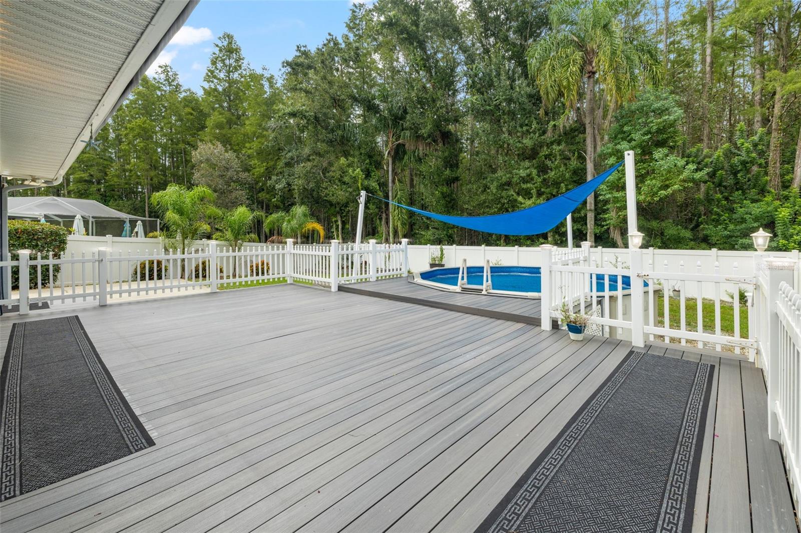 COUNTRY RUN UNIT 1 - Residential