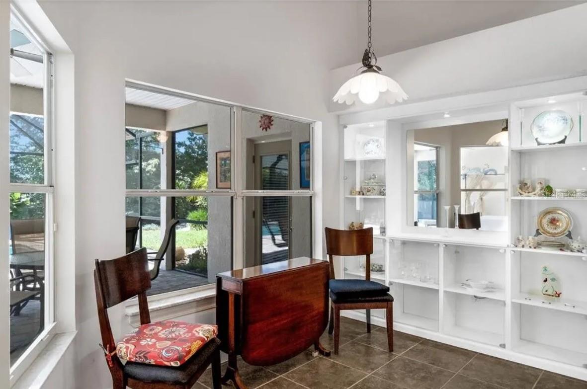 10324 POINTVIEW COURT