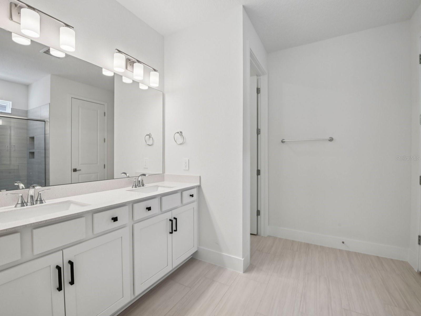 RIDGEHAVEN - Residential