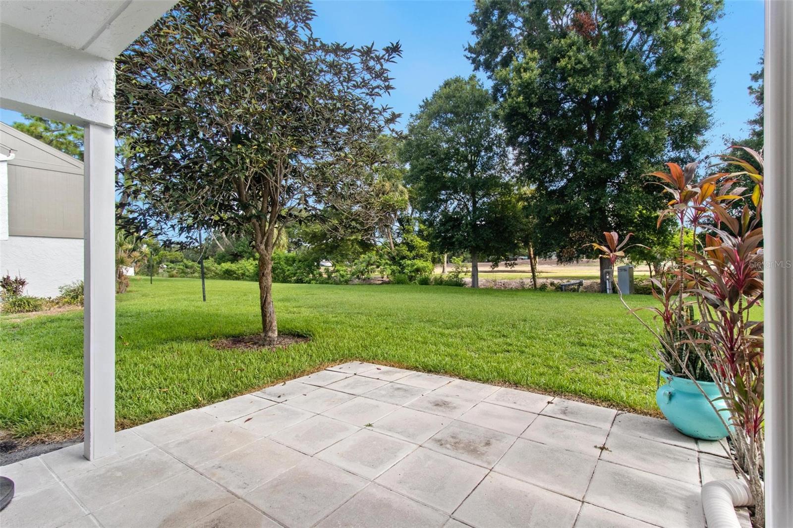 2075 LAKEWOOD CLUB DRIVE S 6A
