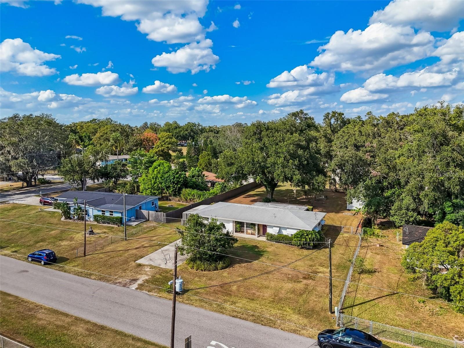 VAN SANT SUB - Residential