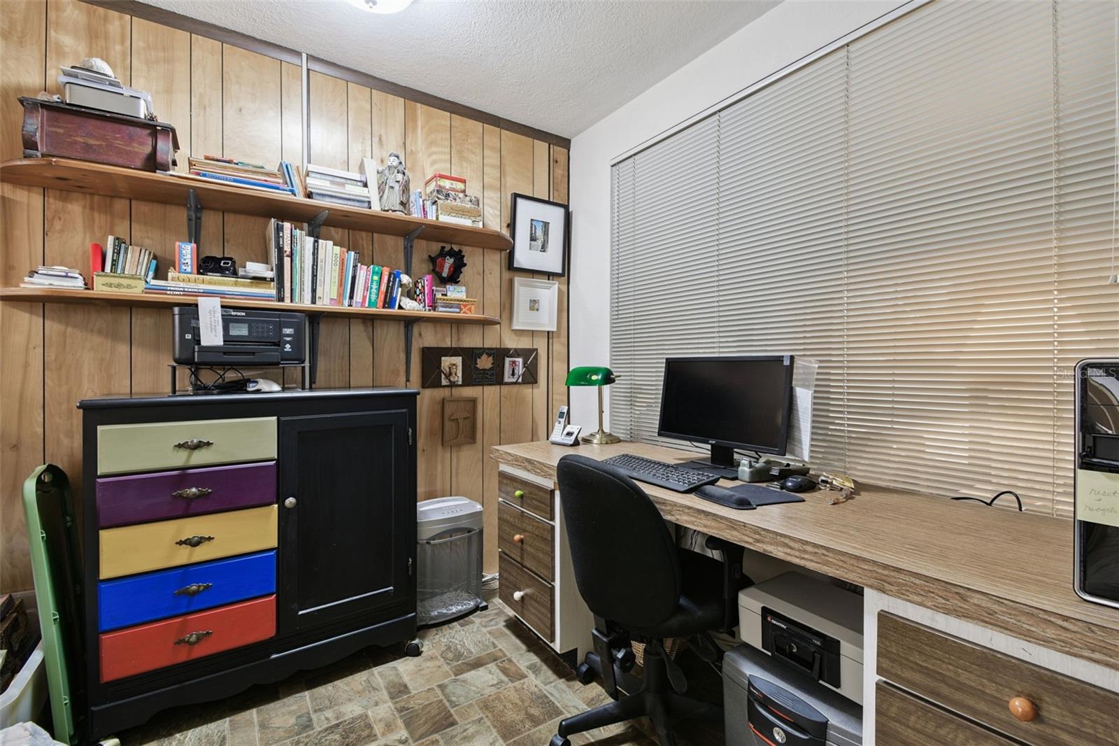 VAN SANT SUB - Residential