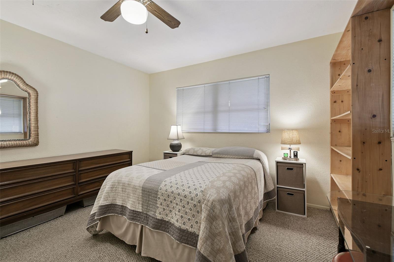 VAN SANT SUB - Residential