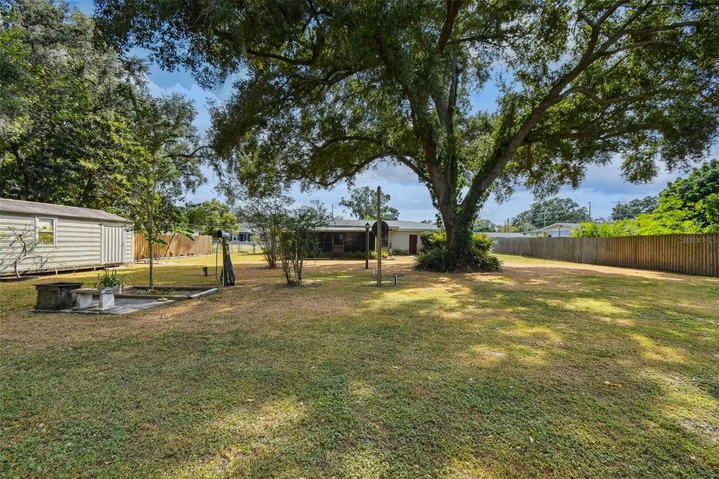 Photo of 1004 Hummingbird Lane, Brandon, FL 33511 (MLS # TB8446804)