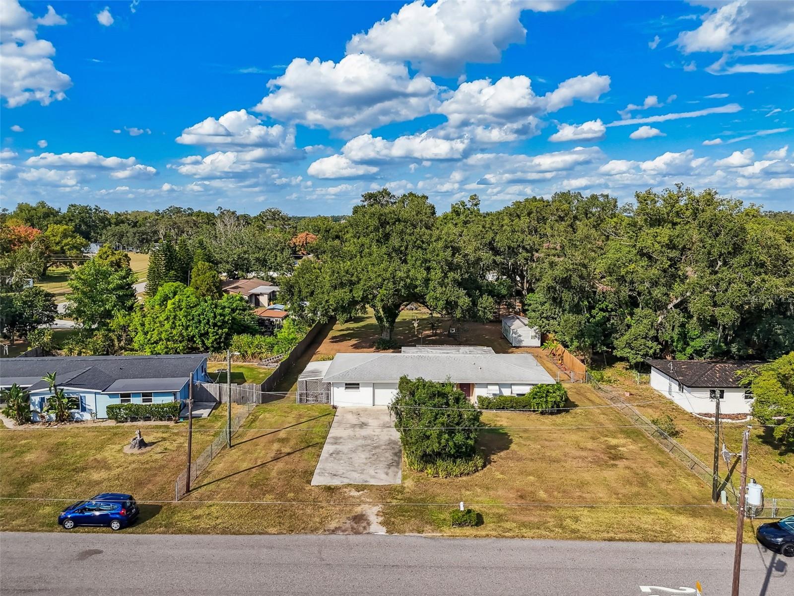 VAN SANT SUB - Residential