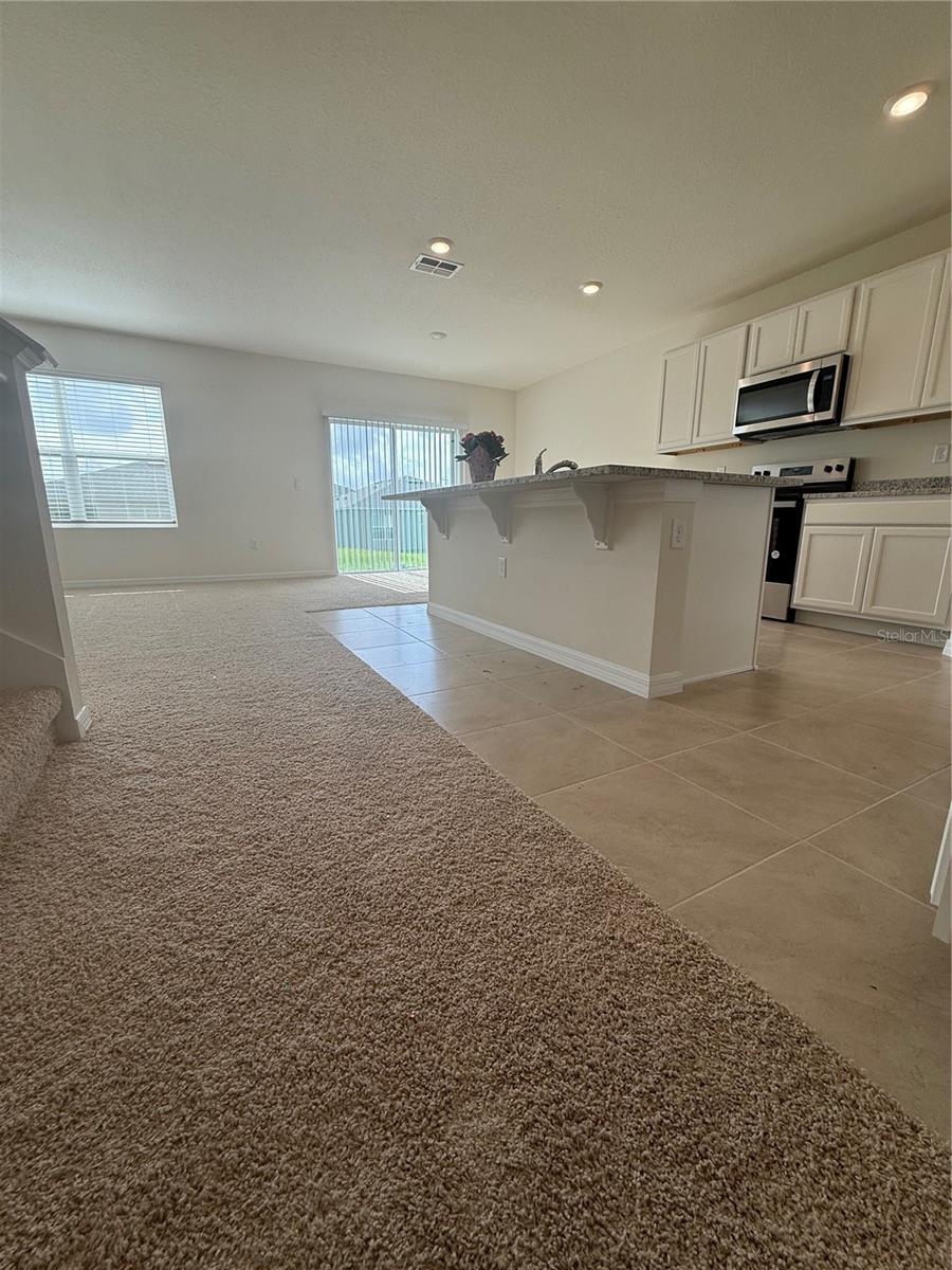 This beautiful 5/3 new home is ready for new tenants now!
Our spacious layout is perfect for comfortable living. Enjoy the yard to unwind after a long day, and gather the family for fun-filled activities.
As you enter the home you will be greeted with an open floor plan showcasing the living room and kitchen. Other features include fresh paint and newer kitchen cabinets.
Publix 1.6 miles, Lake Marlos Creek Wildlife 4.3 miles, Heart of Fl Pharmacy 5.7 miles, Haines City Mall 5 miles.