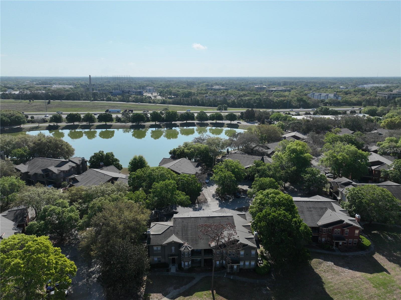 NOTTING HILL A CONDO - Residential