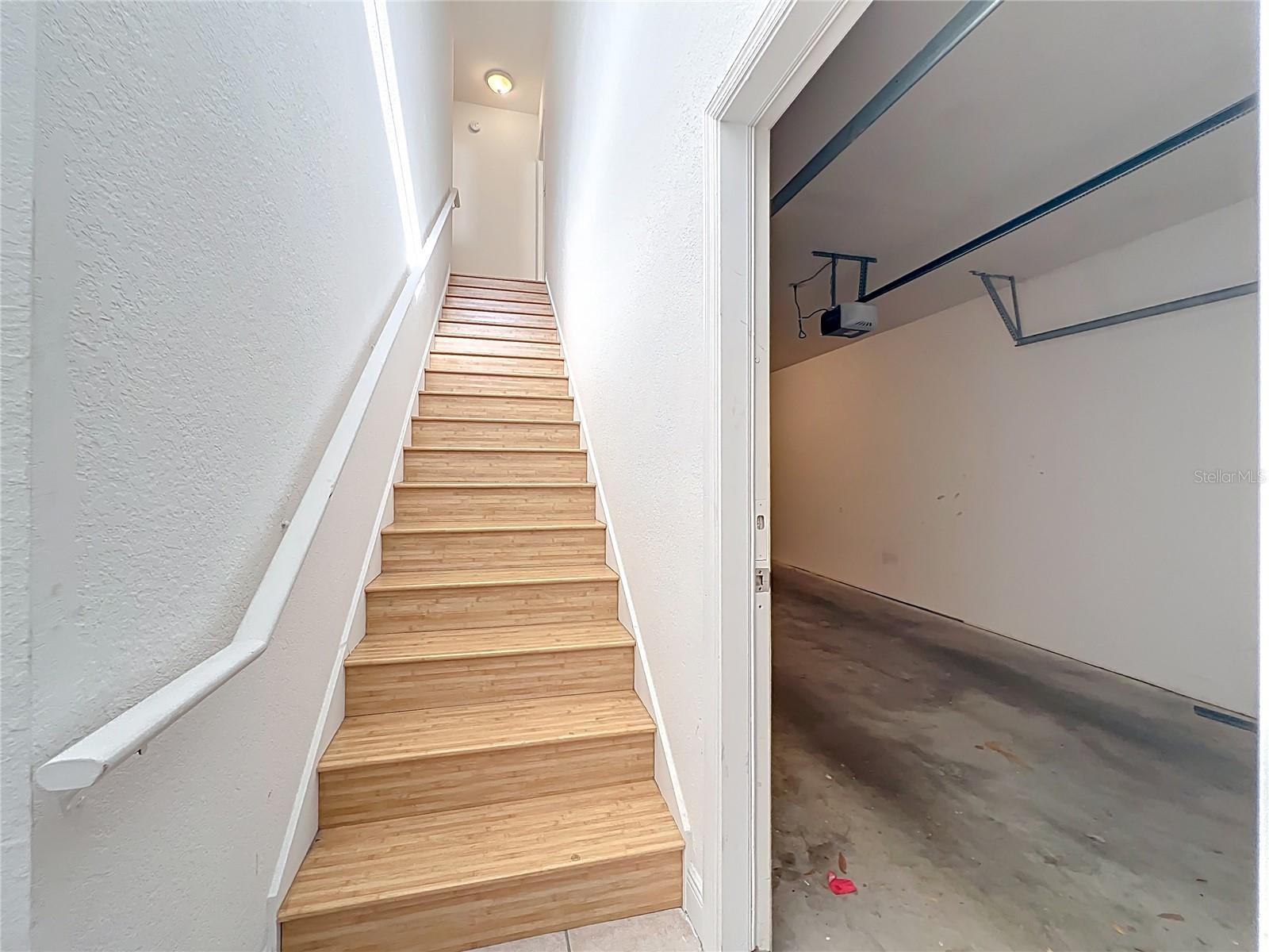 NOTTING HILL A CONDO - Residential