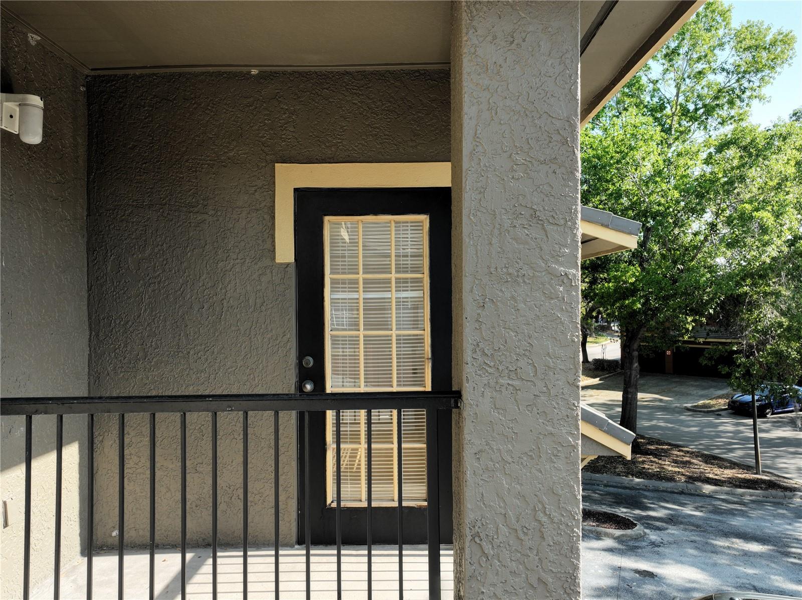 NOTTING HILL A CONDO - Residential