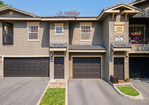 Photo of 174 Villa Di Este Terrace #200, Lake Mary, FL 32746 (MLS # O6387468)