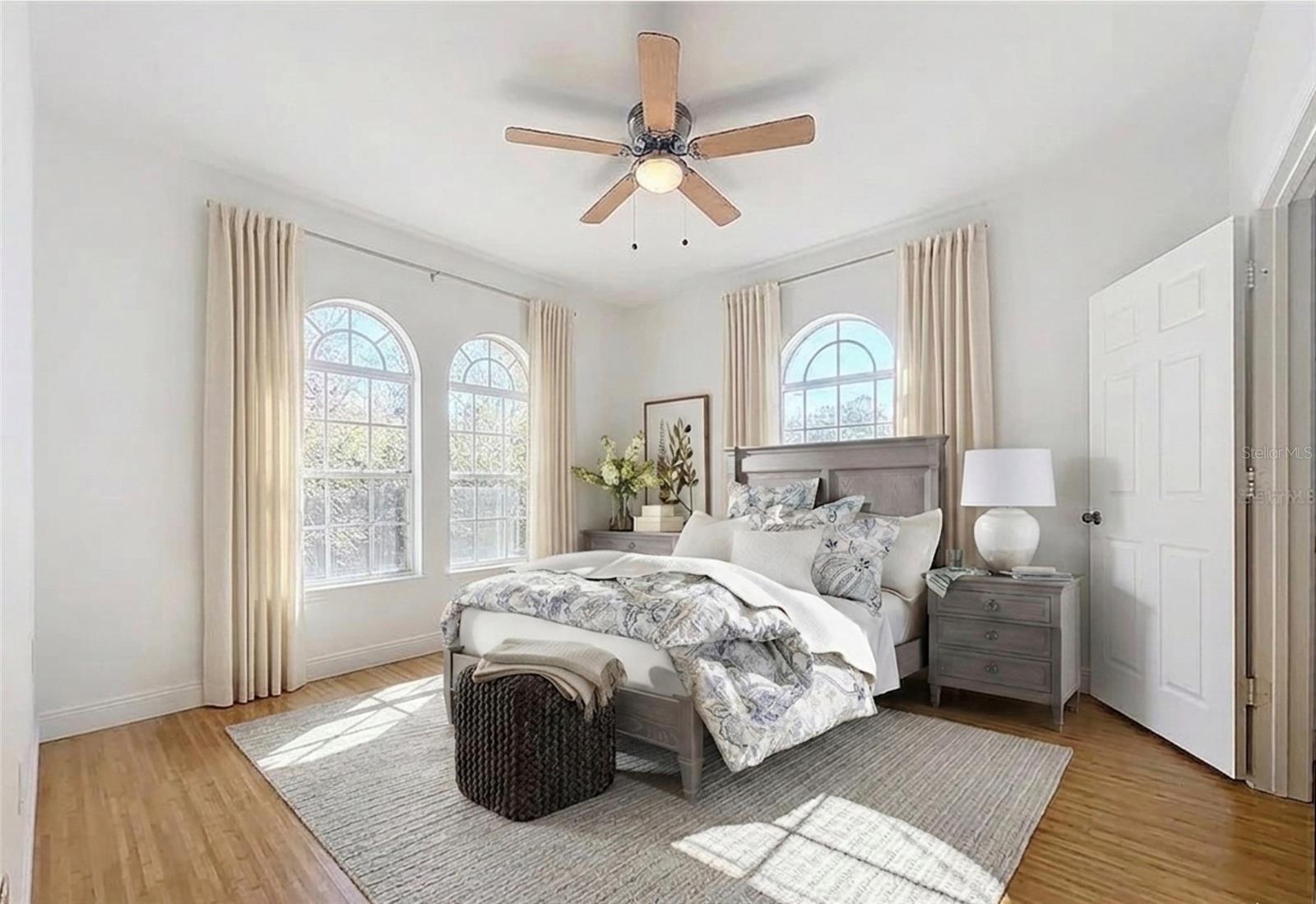 NOTTING HILL A CONDO - Residential