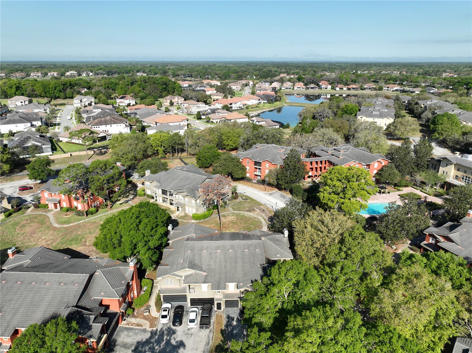 NOTTING HILL A CONDO - Residential