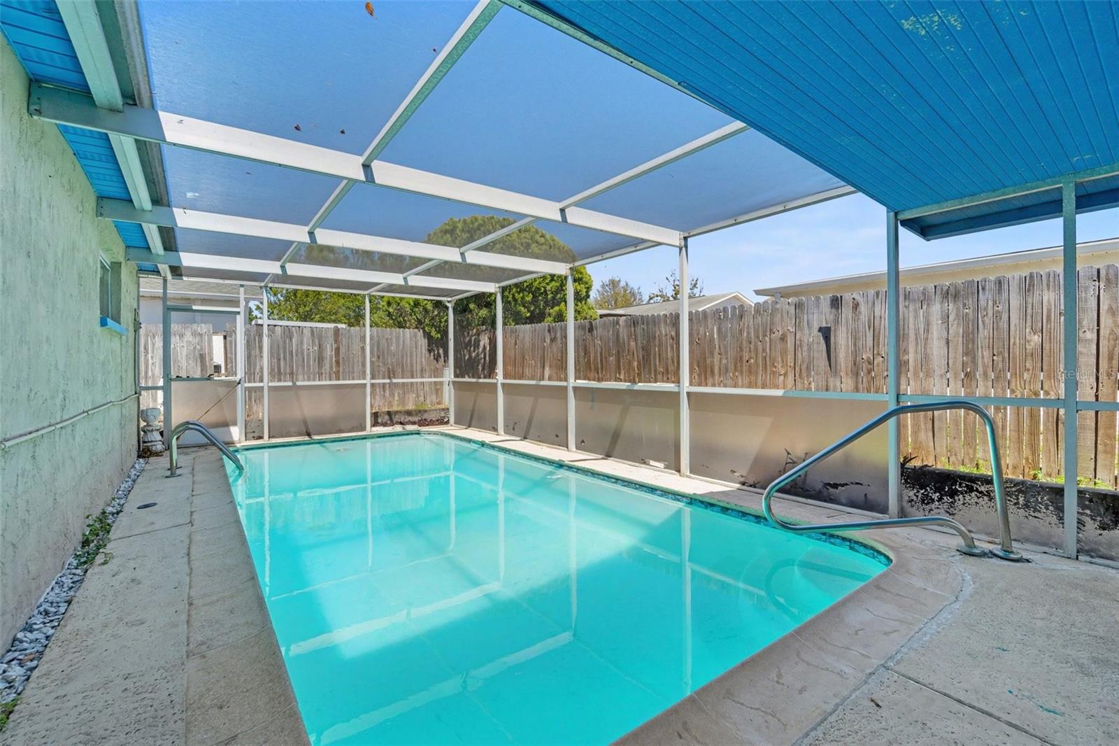 HILLANDALE - Residential