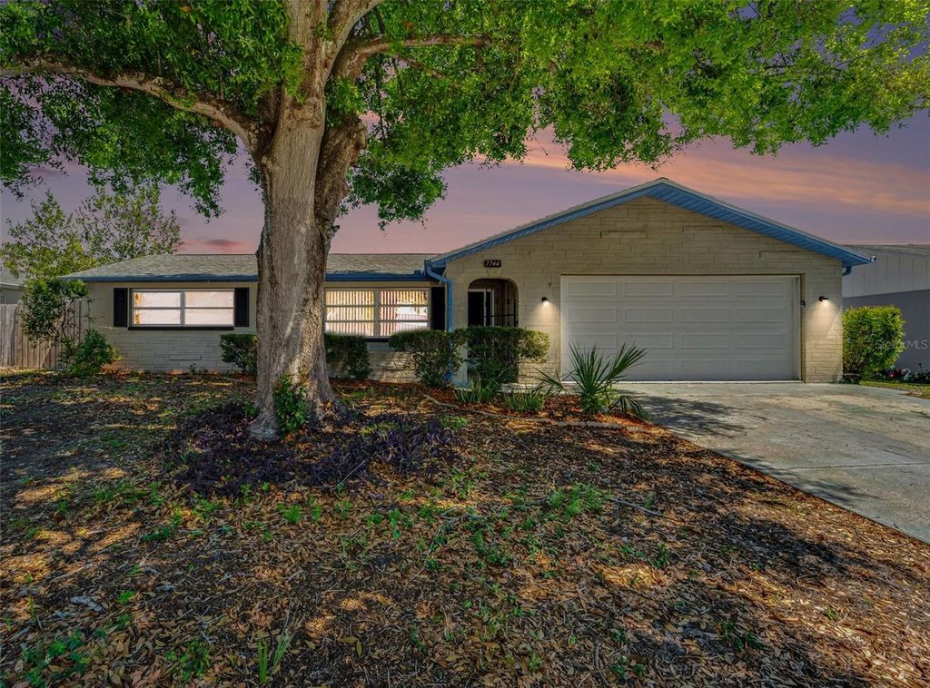 Photo of 7744 Waterford Street, New Port Richey, FL 34653 (MLS # O6391316)
