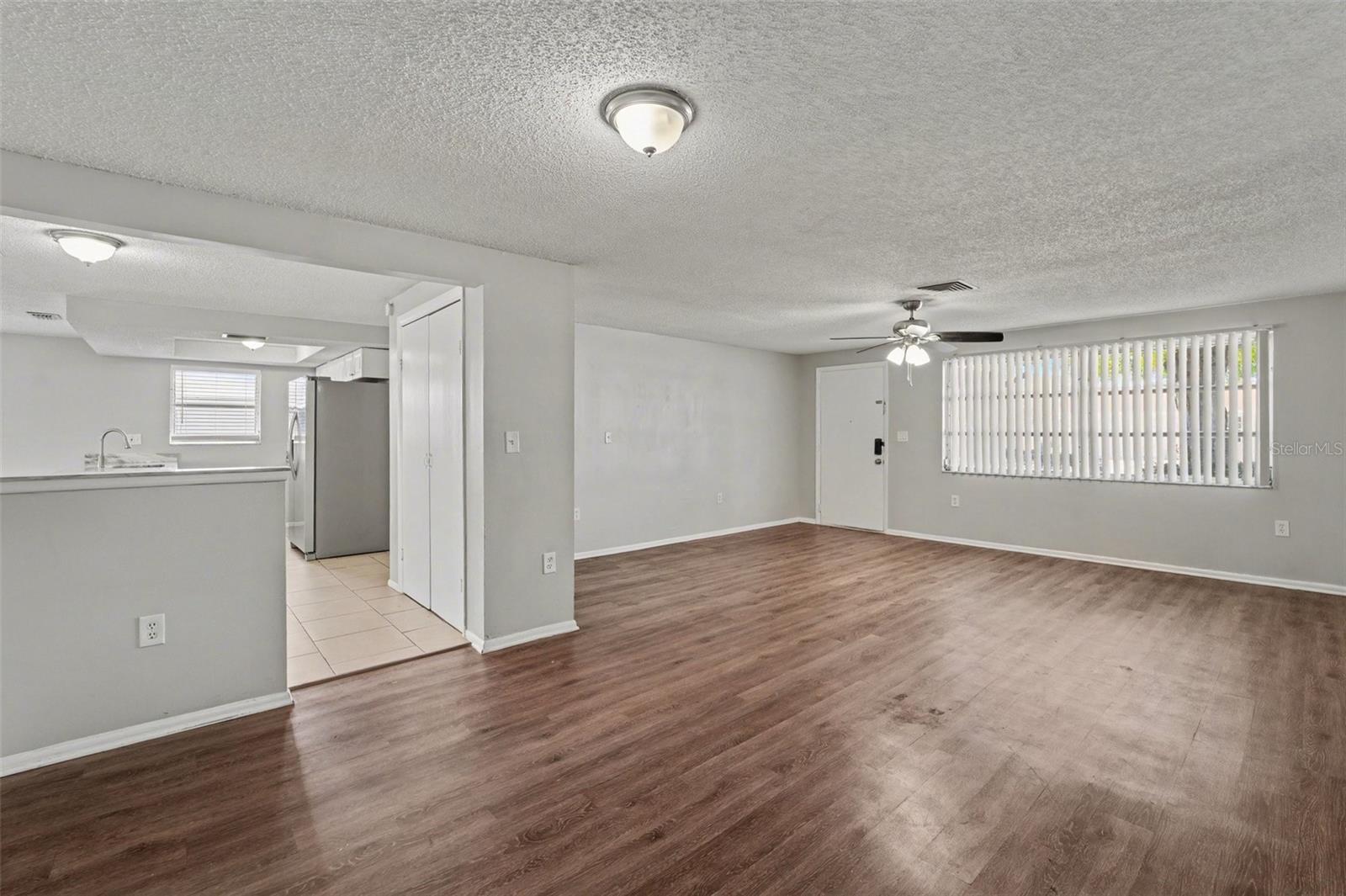 HILLANDALE - Residential