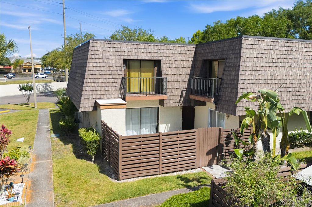 Photo of 15446 E Pond Woods Drive #15446, Tampa, FL 33618 (MLS # TB8495478)
