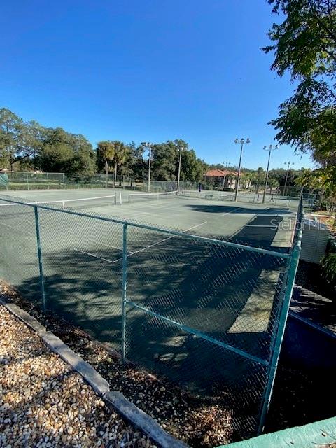 WEDGEWOOD TENNIS VILLAS - Residential Lease